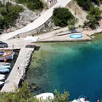 Family Friendly With A Swimming Pool Sali, Dugi Otok - 8083 Apartamento