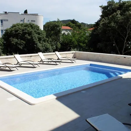 Family Friendly With A Swimming Pool Sali, Dugi Otok - 8083 公寓 *
