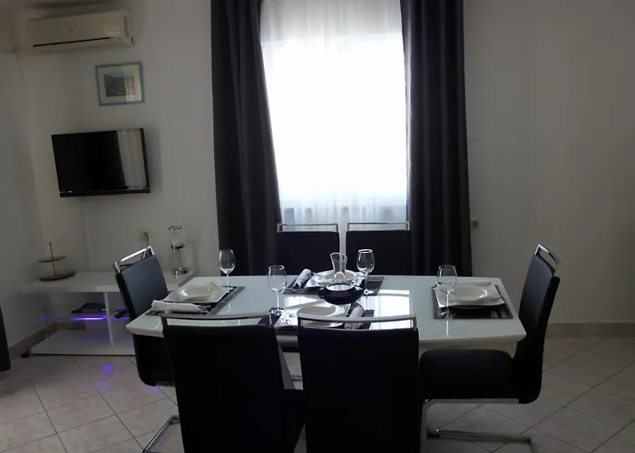 Apartamento Family Friendly With A Swimming Pool Sali, Dugi Otok - 8083 *