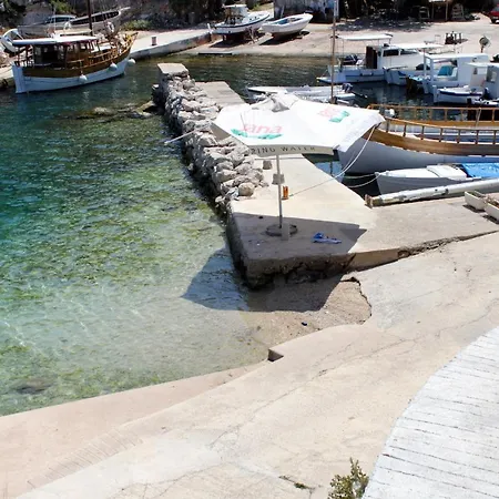 Family Friendly With A Swimming Pool Sali, Dugi Otok - 8083 Sali