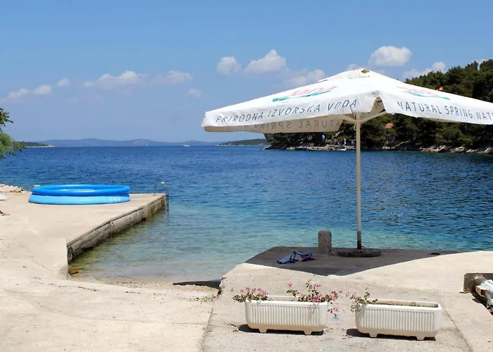 Family Friendly With A Swimming Pool Sali, Dugi Otok - 8083 Apartmán