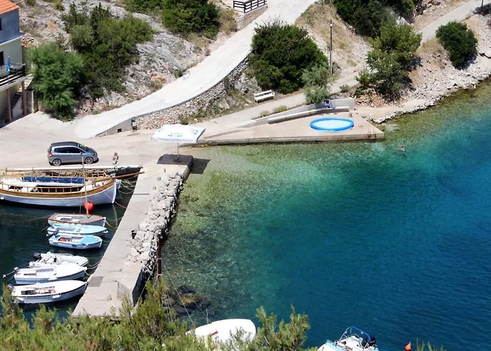 Family Friendly With A Swimming Pool Sali, Dugi Otok - 8083 Apartmán